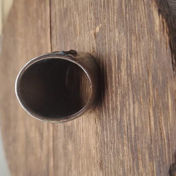 Giraffe abstract design art deco ring size 8 R507 - Picture 3 of 5